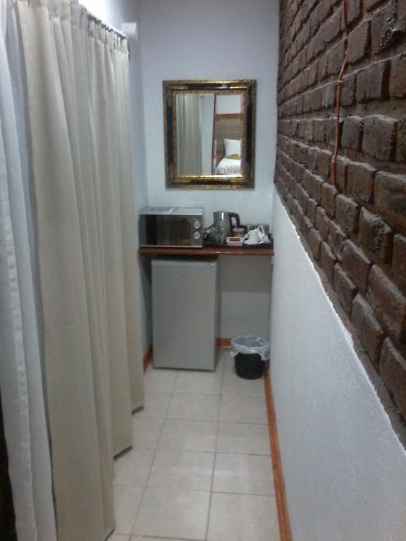 Aliwal Villa Guest Lodge エクステリア 写真